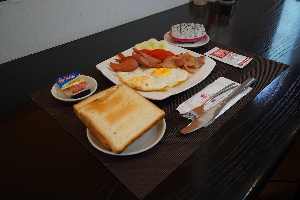 Sakura Hotel 2 Ханой Экстерьер фото